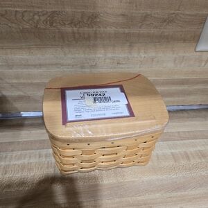 vintage Longaberger Small Recipe Basket featuring a woven wooden design and a cl